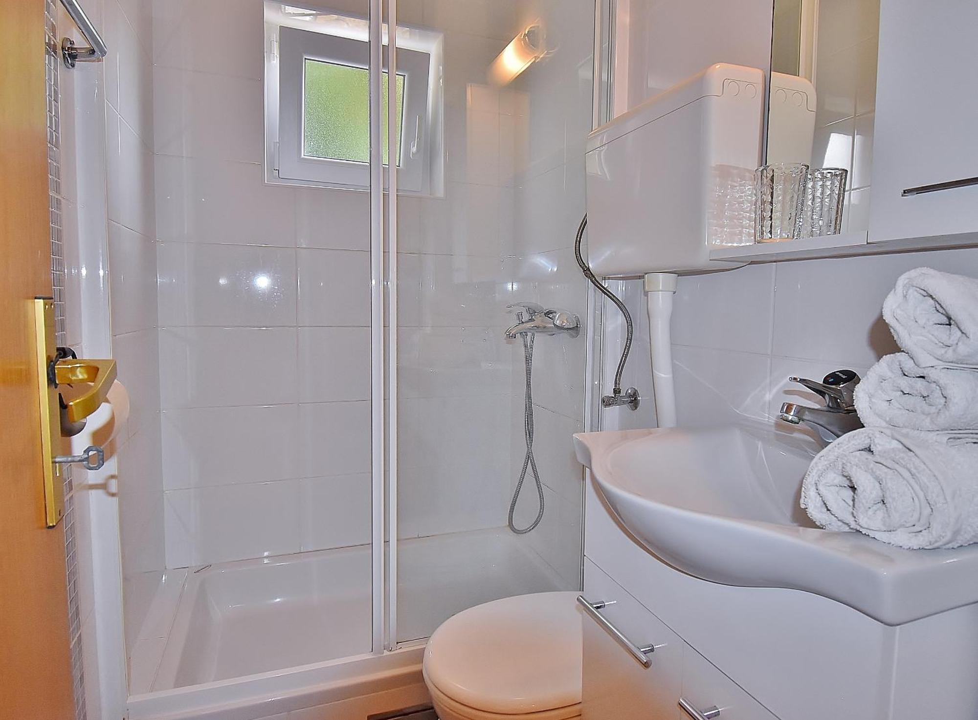 Lucija Apartment Kampor Luaran gambar